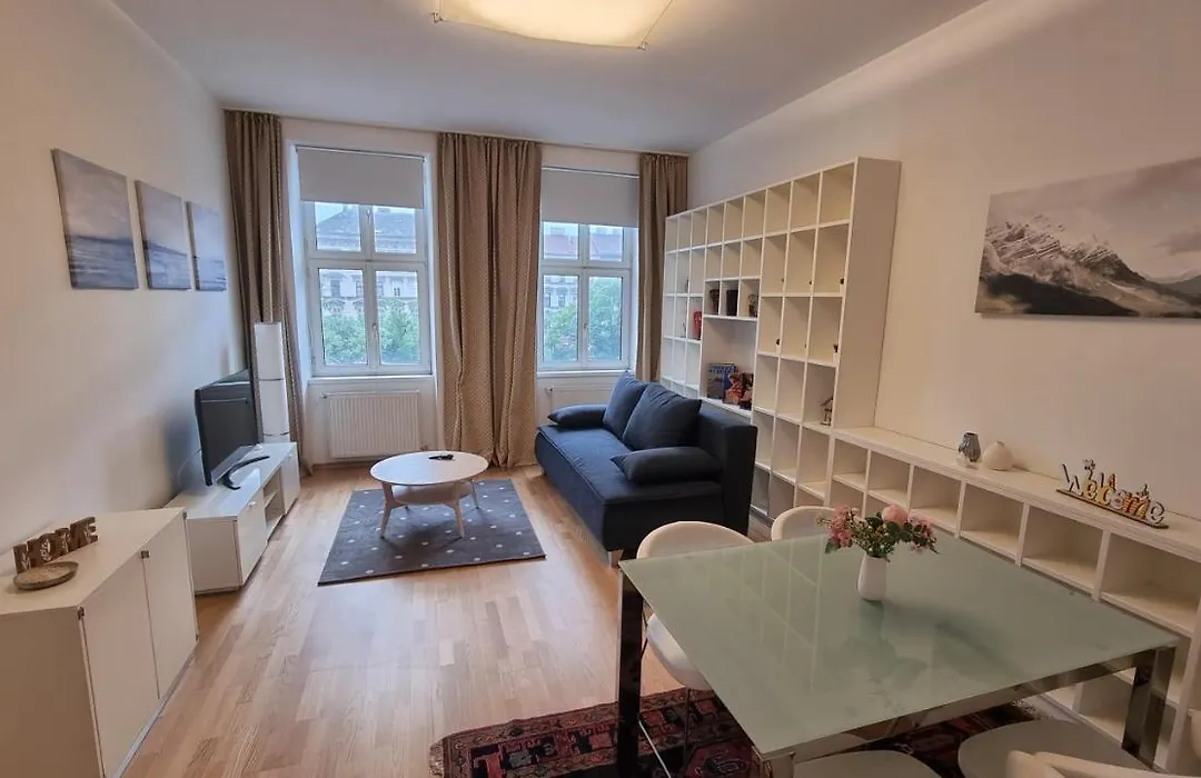 Sunny Next To Metro 1br Apartment Wien
